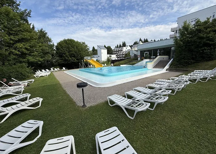 شقة Pool, Sauna, Wellness, Gartenterrasse Engelmeer