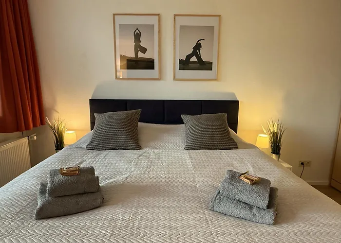 Pool, Sauna, Wellness, Gartenterrasse Engelmeer *